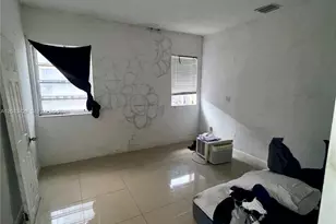 1829 NW 5th St, Miami, FL 33125 - Photo 17