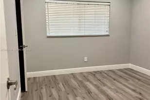 430 SE 7th St, Dania Beach, FL 33004 - Photo 17