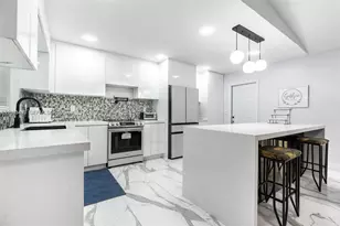 18525 NW 39th Ave, Miami Gardens, FL 33055 - Photo 3
