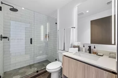 398 NE 5th St #4117, Miami, FL 33132 - Photo 21