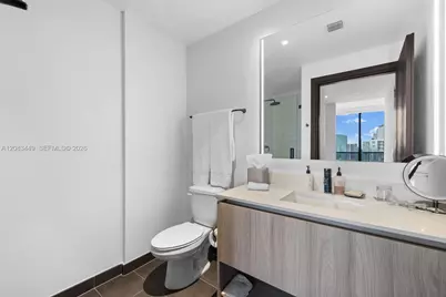 398 NE 5th St #4117, Miami, FL 33132 - Photo 31