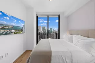 398 NE 5th St, Miami, FL 33132 - Photo 27