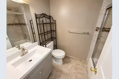 3410 Foxcroft Rd #314, Miramar, FL 33025 - Photo 23