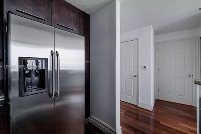 6515 Collins Ave #1405, Miami Beach, FL 33141 - Photo 17