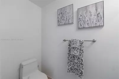 6515 Collins Ave #1405, Miami Beach, FL 33141 - Photo 23