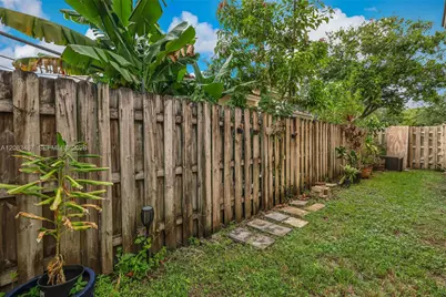 2260 NE 42nd Cir, Homestead, FL 33033 - Photo 33