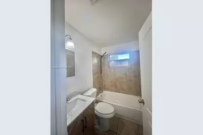 2746 Johnson St #W, Hollywood, FL 33020 - Photo 17