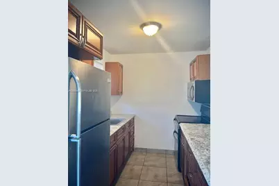 2746 Johnson St #W, Hollywood, FL 33020 - Photo 3