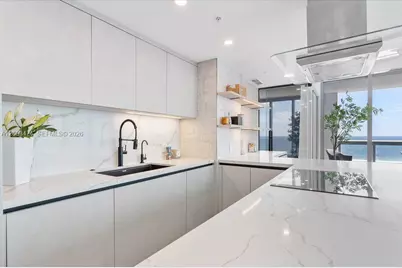 6899 Collins Ave #1008, Miami Beach, FL 33141 - Photo 7