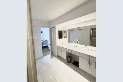 3530 Mystic Pointe Dr #3003, Aventura, FL 33180 - Photo 9