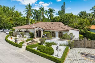 1150 N Biscayne Point Rd, Miami Beach, FL 33141 - Photo 1