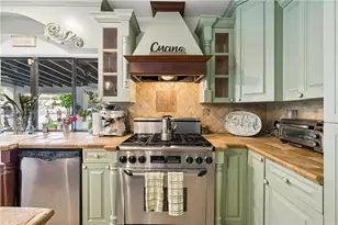 1150 N Biscayne Point Rd, Miami Beach, FL 33141 - Photo 27