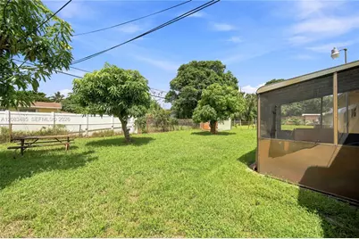 3611 NW 5th Pl, Lauderhill, FL 33311 - Photo 7