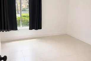 2642 NW 33rd St, Oakland Park, FL 33309 - Photo 5