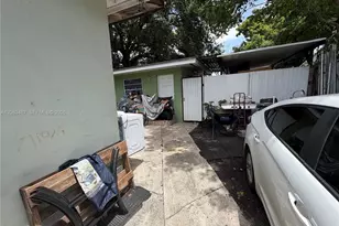 3245 NW 34th St, Miami, FL 33142 - Photo 29