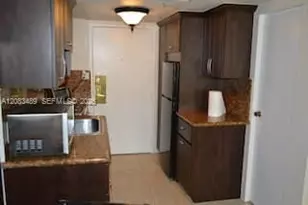 19201 Collins Ave, Sunny Isles Beach, FL 33160 - Photo 9