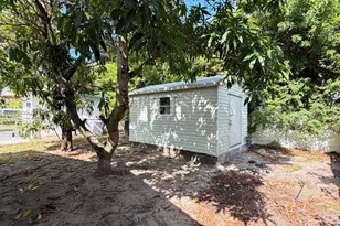 231 NW 4th St, Deerfield Beach, FL 33441 - Photo 17