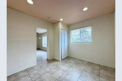 231 NW 4th St, Deerfield Beach, FL 33441 - Photo 5