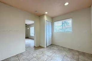 231 NW 4th St, Deerfield Beach, FL 33441 - Photo 5
