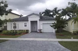 140 NE 28th Terrace, Homestead, FL 33033 - Photo 1