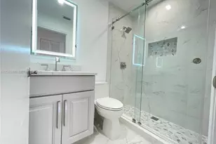 816 Sand Creek Cir, Weston, FL 33327 - Photo 15