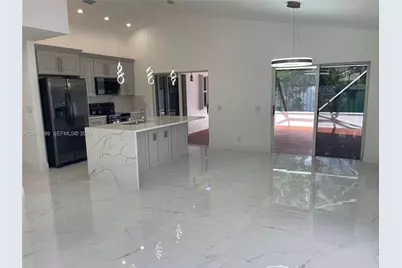 816 Sand Creek Cir, Weston, FL 33327 - Photo 7