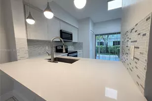 16736 Hemingway Dr, Weston, FL 33326 - Photo 23