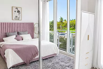 253 NE 2nd St #229, Miami, FL 33132 - Photo 11