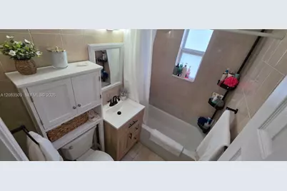 1533 NE 48th #ST, Pompano Beach, FL 33064 - Photo 19