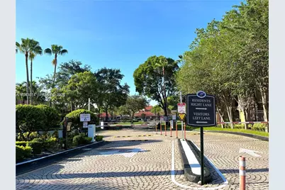 11631 SW 2nd St #20104, Pembroke Pines, FL 33025 - Photo 39