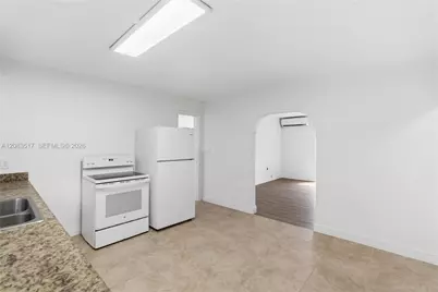 16860 NE 3rd Ct, North Miami Beach, FL 33162 - Photo 17