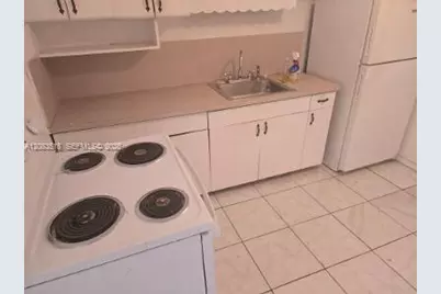 2215 Fillmore St #B, Hollywood, FL 33020 - Photo 5