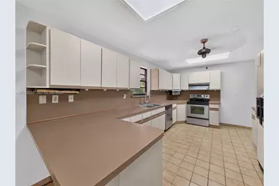 6240 SW 20th Ter, Miami, FL 33155 - Photo 15