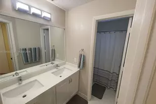 412 Cameron Dr, Weston, FL 33326 - Photo 13