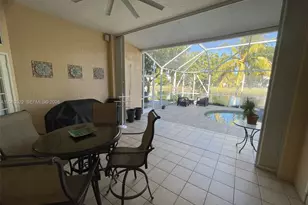 412 Cameron Dr, Weston, FL 33326 - Photo 15