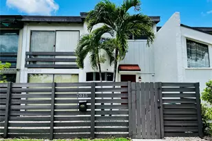 7015 SW 111th Pl, Miami, FL 33173 - Photo 1