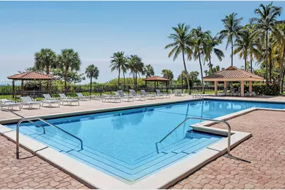 2555 Collins Ave #1604, Miami Beach, FL 33140 - Photo 5