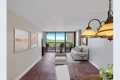 2555 Collins Ave #1604, Miami Beach, FL 33140 - Photo 15