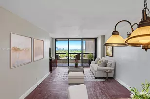 2555 Collins Ave, Miami Beach, FL 33140 - Photo 15