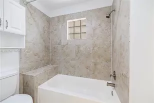1509 Canary Island Dr, Weston, FL 33327 - Photo 17
