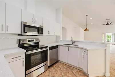 1509 Canary Island Dr, Weston, FL 33327 - Photo 3