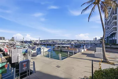 1717 N Bayshore Dr #A-3354, Miami, FL 33132 - Photo 29