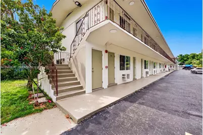 60 NW 79th St #22, Miami, FL 33150 - Photo 23