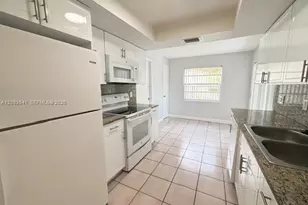 6241 SW 8th Ct, North Lauderdale, FL 33068 - Photo 7
