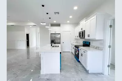 852 Belden Ave, Lehigh Acres, FL 33974 - Photo 7