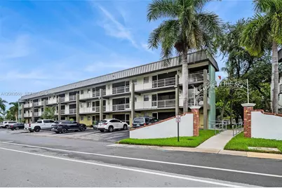 250 Layne Blvd #304, Hallandale Beach, FL 33009 - Photo 1