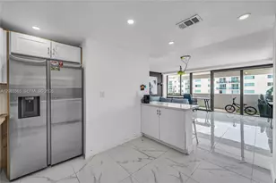 7545 E Treasure Dr, North Bay Village, FL 33141 - Photo 13