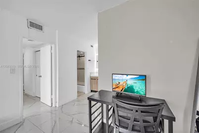 7545 E Treasure Dr #9A, North Bay Village, FL 33141 - Photo 9