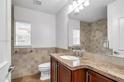 720 NE 17th Ter, Fort Lauderdale, FL 33304 - Photo 25