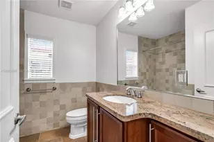 720 NE 17th Terrace, Fort Lauderdale, FL 33304 - Photo 25